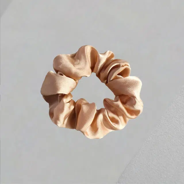 前方大荒野 缎面大肠圈发带皮筋纯色轻奢高级感简约时尚设计扎丸子头橡皮筋可爱迷人 棉麻 发圈 女款