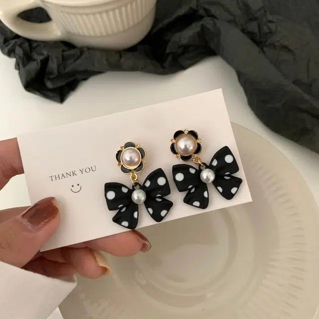 彤彤兔 珍珠波点蝴蝶结 合金 耳钉 女款