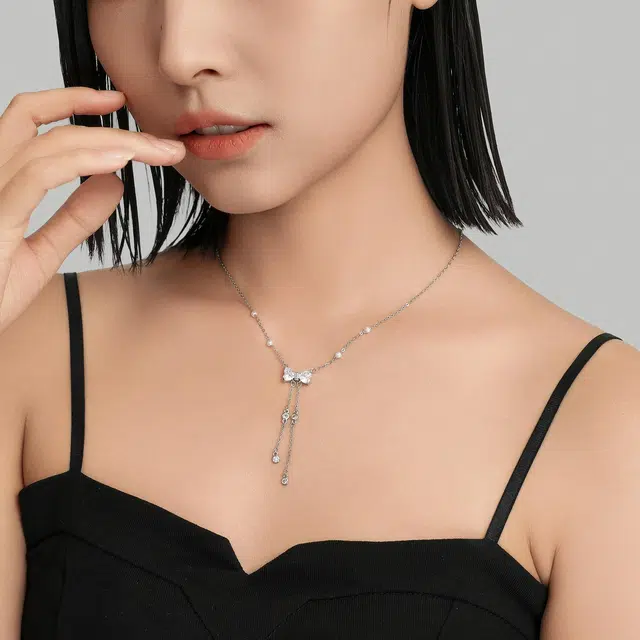 MISS XIA JWY