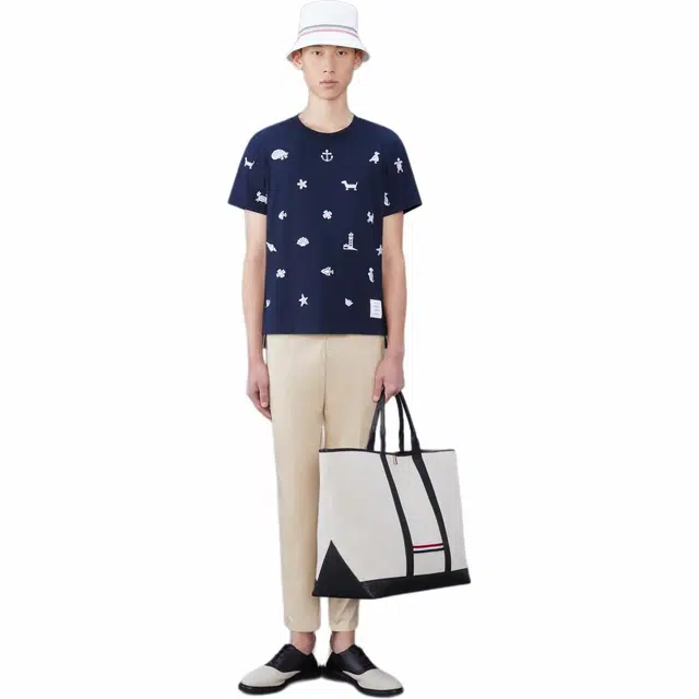 THOM BROWNE T