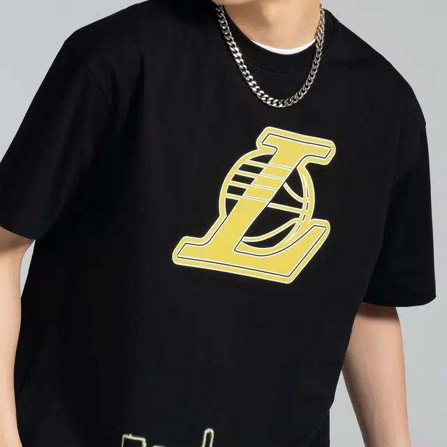 NBA T