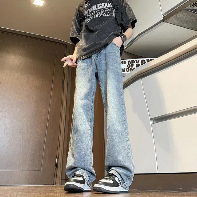 JEANSWEST