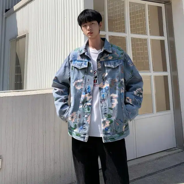 雅鹿 复古创意植物花卉图案美式学院风工艺水洗做旧百搭翻领落肩无性别主义宽松休闲单排扣牛仔夹克外套 男女同款 浅色