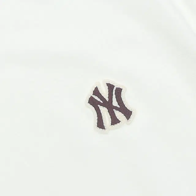 MLB T