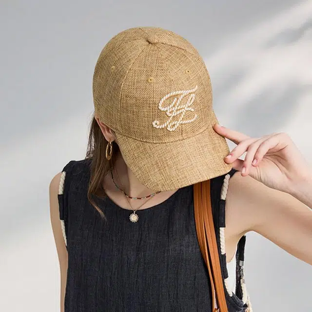ELLE