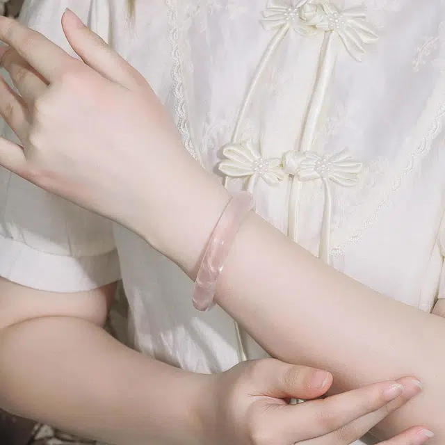 【透亮粉晶】 老凤祥 樱花淡粉 温柔晶石 桃花转运早日脱单 新中式精致古风透亮樱花粉 百搭高级感轻奢#好运天然 粉水晶 手镯 女款