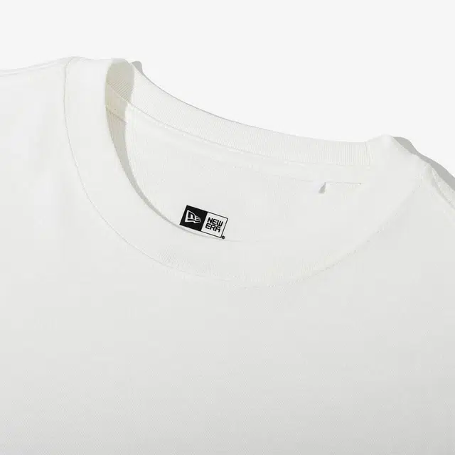 New Era SS22 T