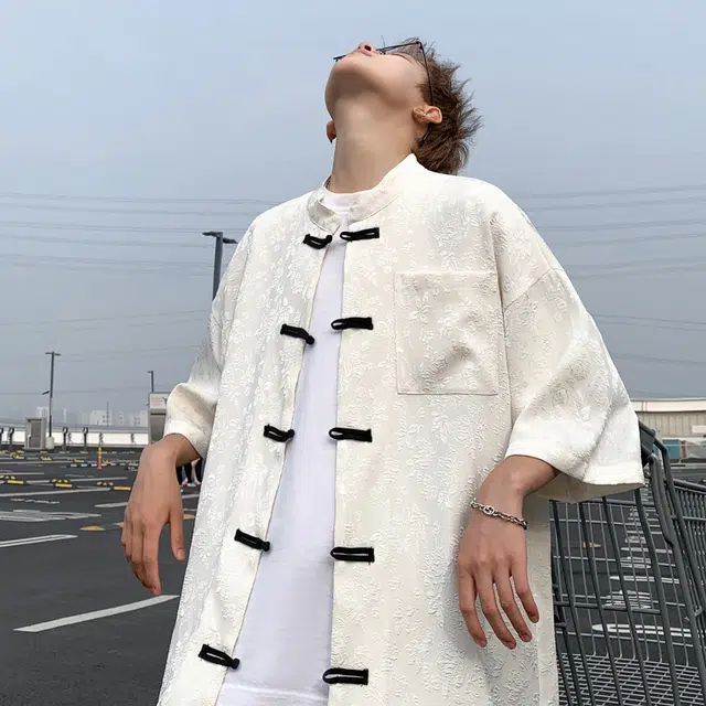 Fakeyoung