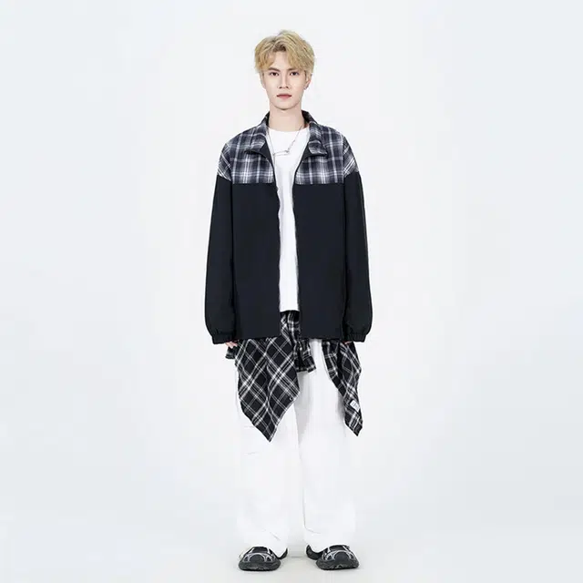 Q ZHIHE