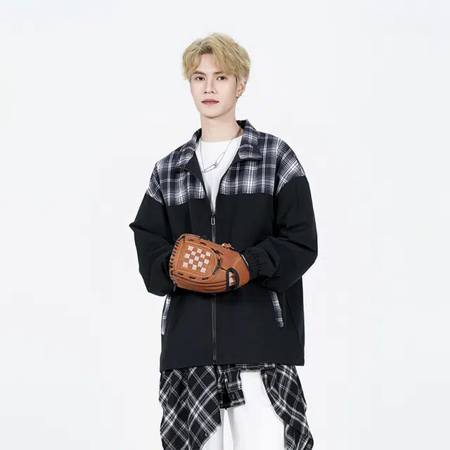 Q ZHIHE