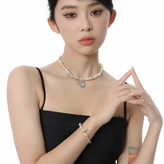 MISS XIA JWY