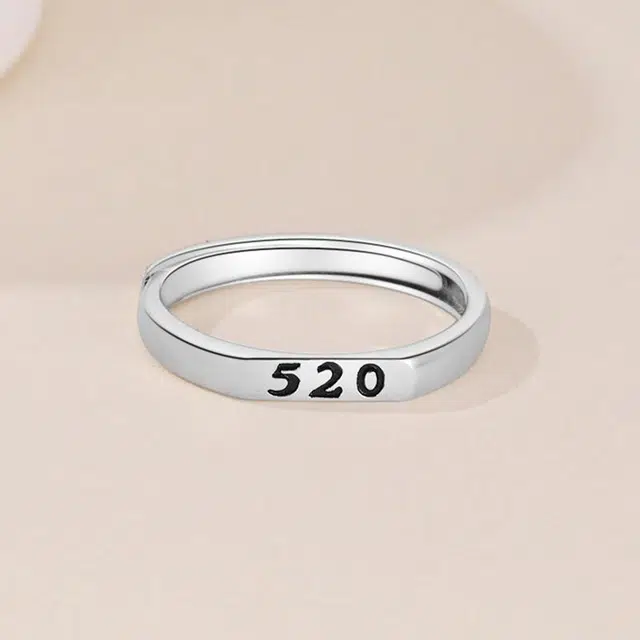 s925