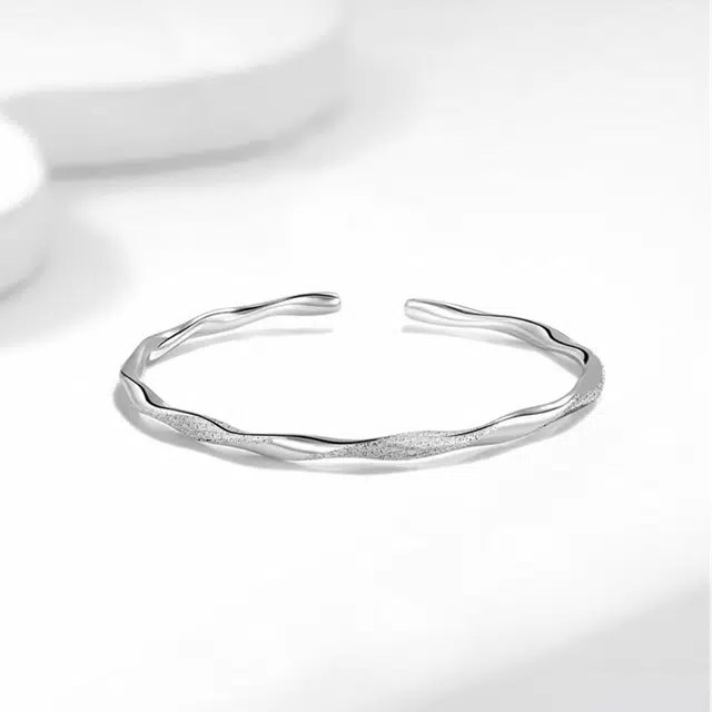 Crafts Women ins s999