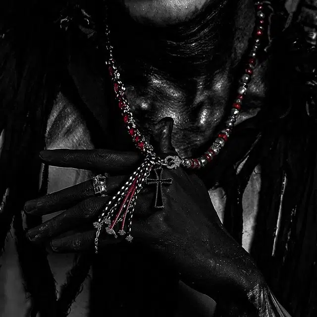 GUXl Dark World