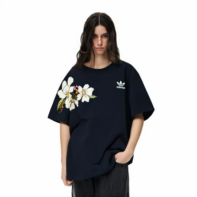 adidas originals Fantasy T