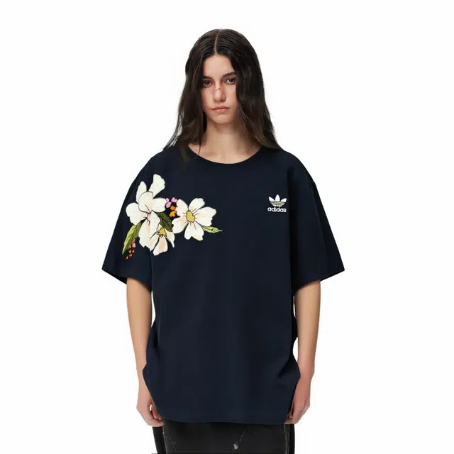 adidas originals Fantasy T