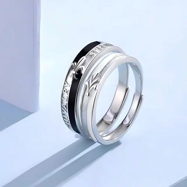 925