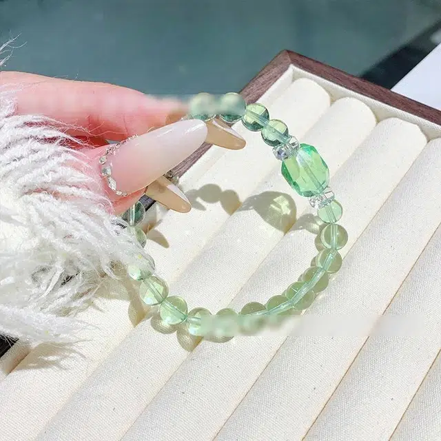 施洛尼 施洛尼 招财好运 新中式小众简约设计感招桃花 小清新少女心时尚百搭 高能量吸金财源滚滚暴富脱单天然 绿发晶 手串 女款