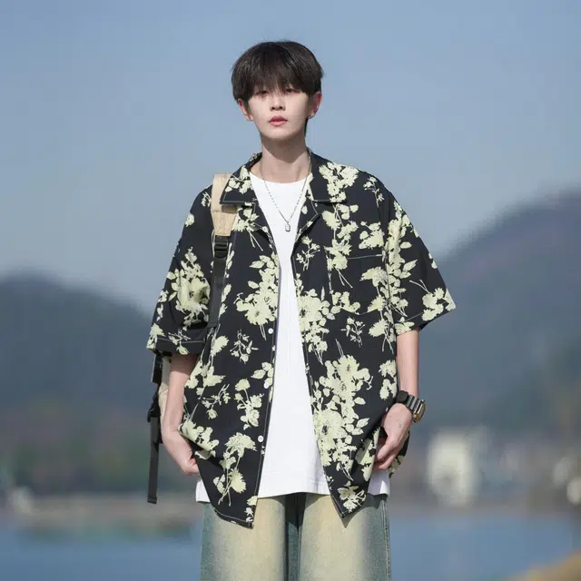 Fakeyoung