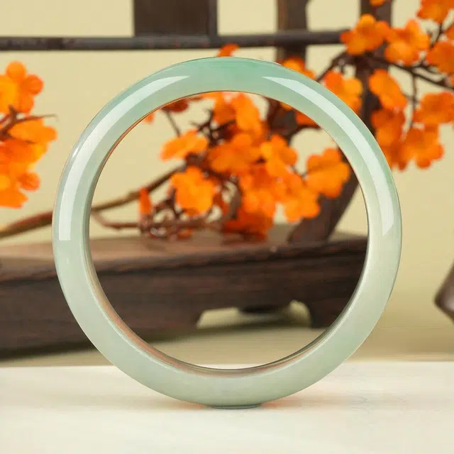 小刘珠宝 【圆条精品】温婉素雅 晴底特色 高级优雅#好运 糯冰 翡翠手镯 女款