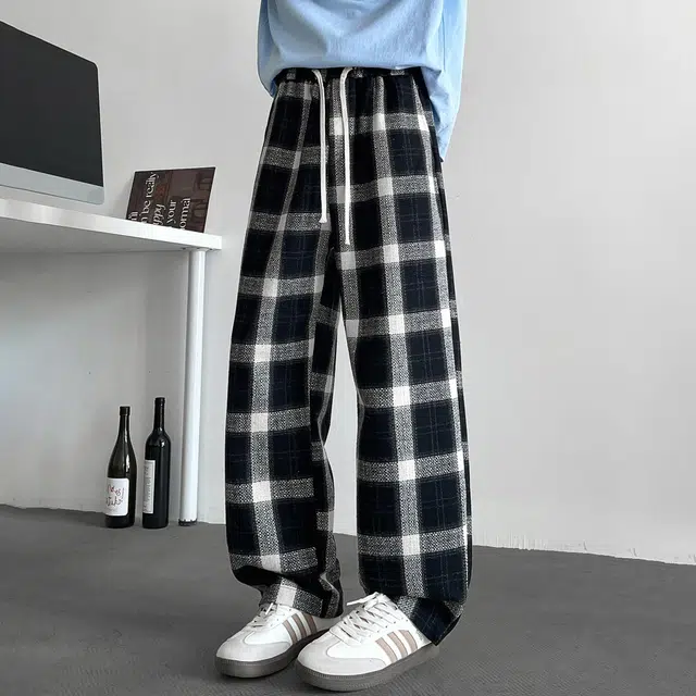URBAN AUTHENTIC