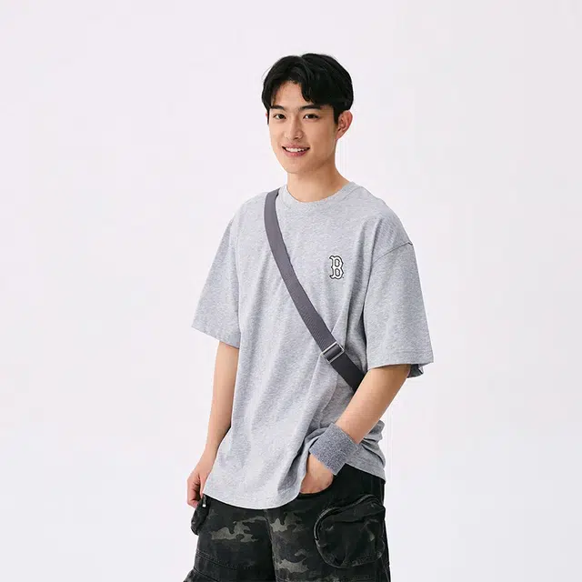 MLB Monogram Big Luxe Overfit T