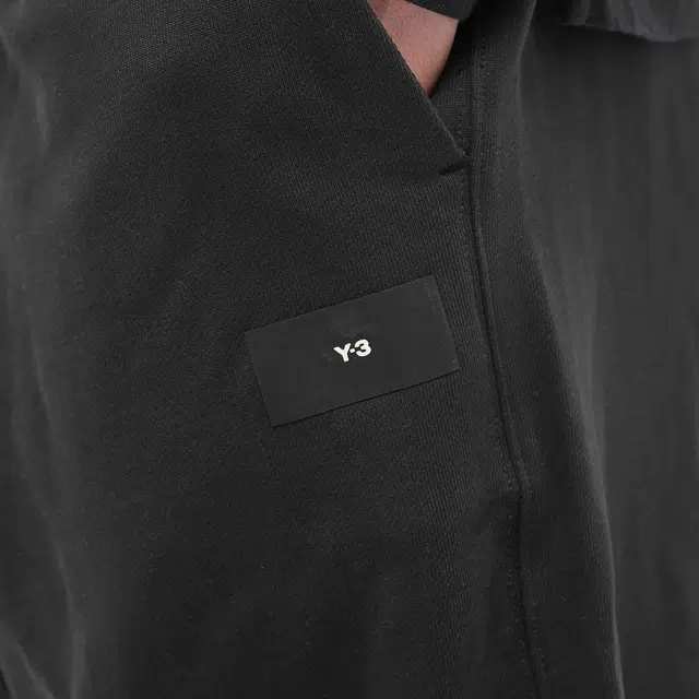 Y-3