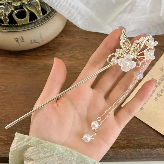 简应舒 蝶恋花珍珠流苏盘发古风步摇发钗 合金 发簪 女款