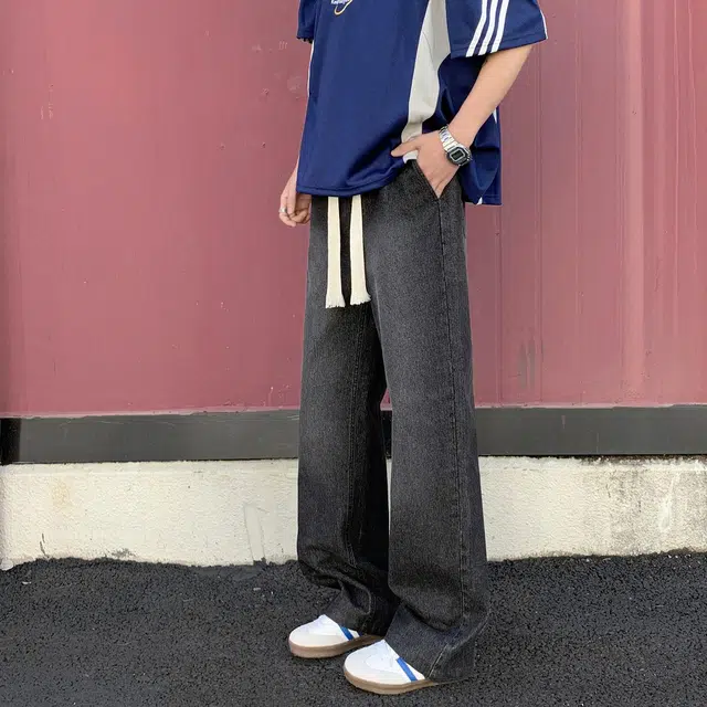 JEANSWEST