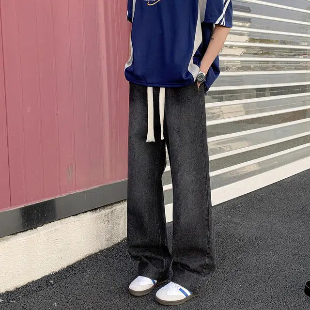JEANSWEST