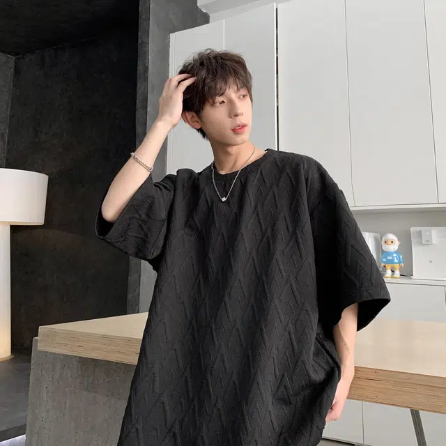 Fakeyoung T