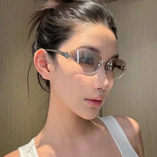 MUYKUY ins