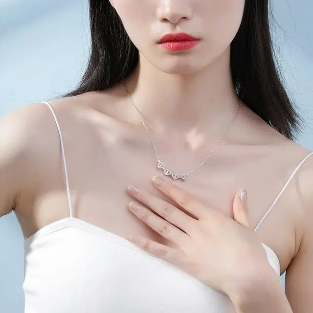 S925