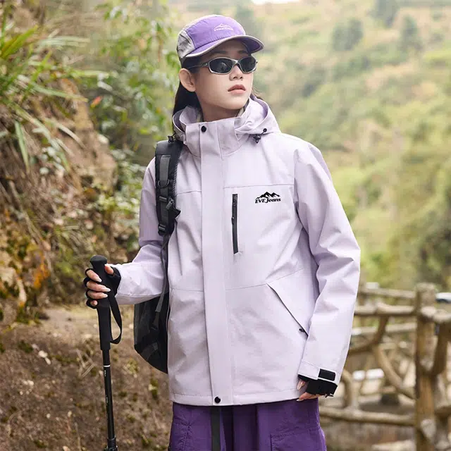 依文  美式复古潮牌山系户外纯色雪山山脉字母印花登山徒步连帽三合一休闲宽松  防水防风透气保暖冲锋衣 男女同款