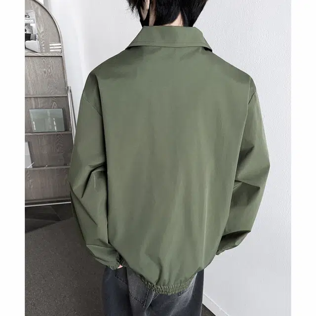 a02