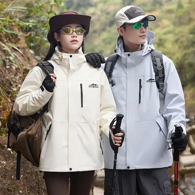 依文  美式复古潮牌山系户外纯色雪山山脉字母印花登山徒步连帽三合一休闲宽松  防水防风透气保暖冲锋衣 男女同款