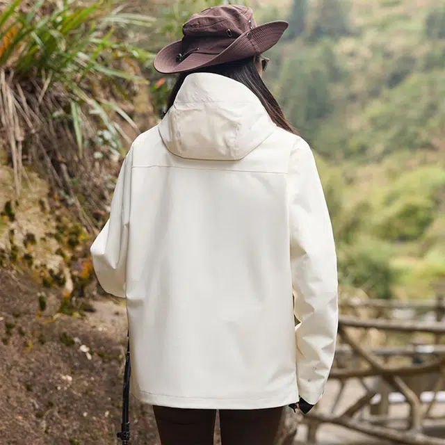 依文  美式复古潮牌山系户外纯色雪山山脉字母印花登山徒步连帽三合一休闲宽松  防水防风透气保暖冲锋衣 男女同款