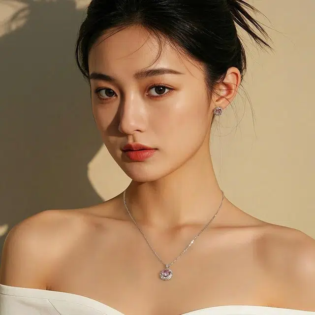 S925