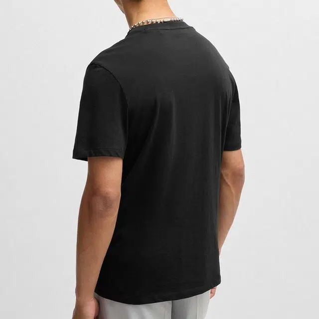 HUGO BOSS T