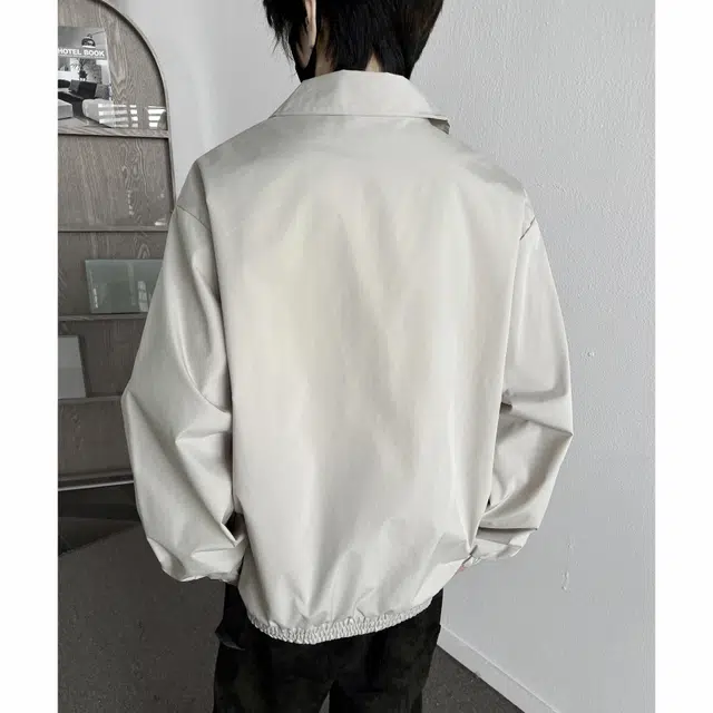 a02