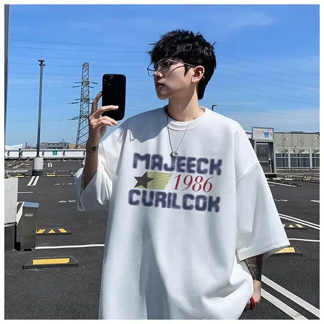 Fakeyoung T