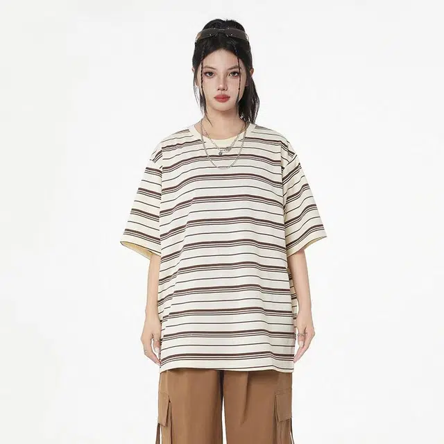 URBAN AUTHENTIC T