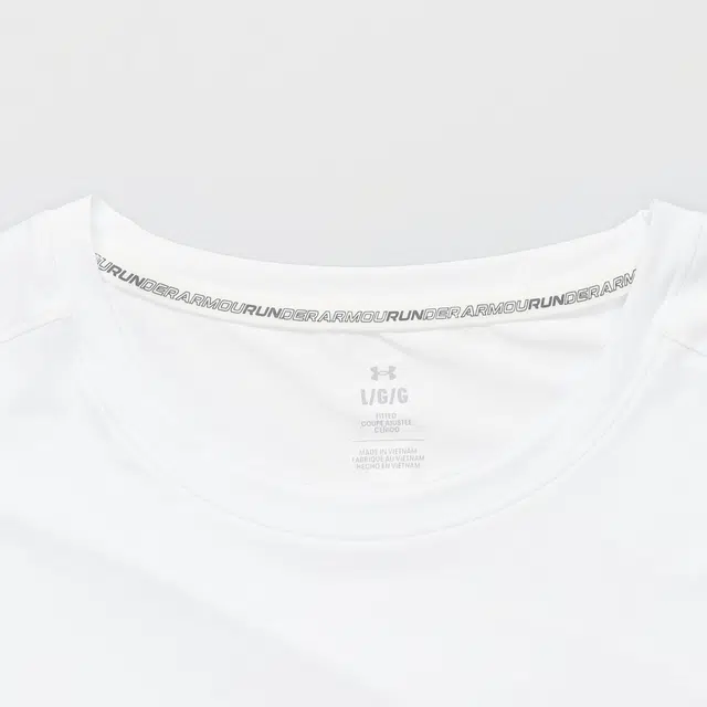 Under Armour T