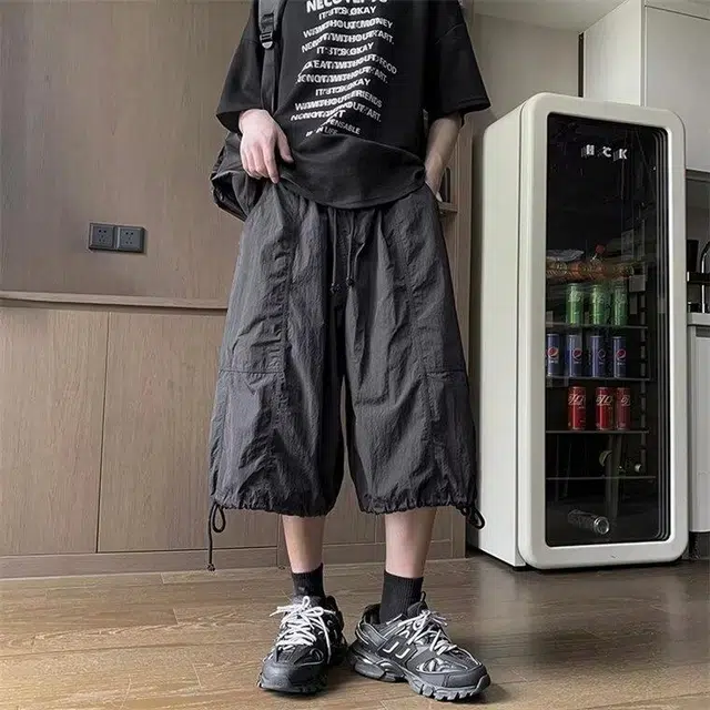 Double dealer