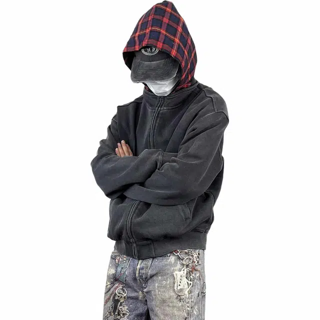 Fakeyoung