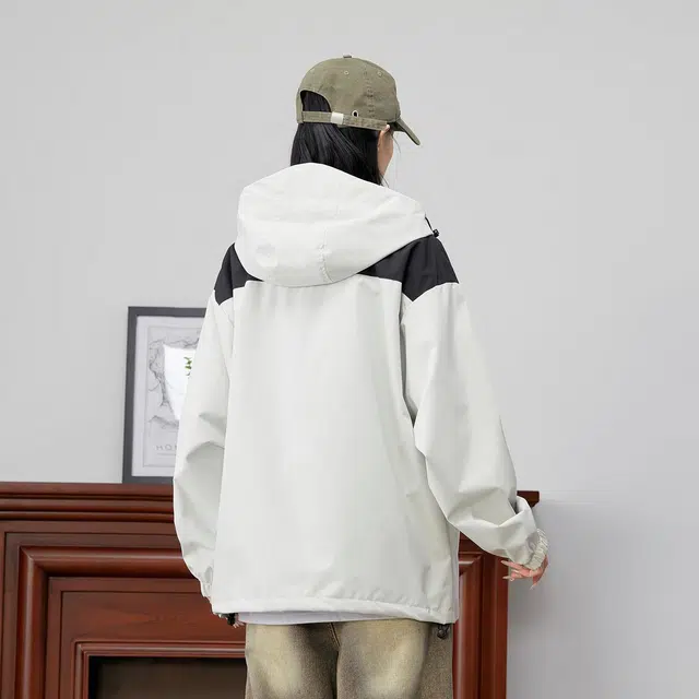 雅鹿 防风防水连帽长袖外套宽松舒适户外休闲夹克 男女同款 白色