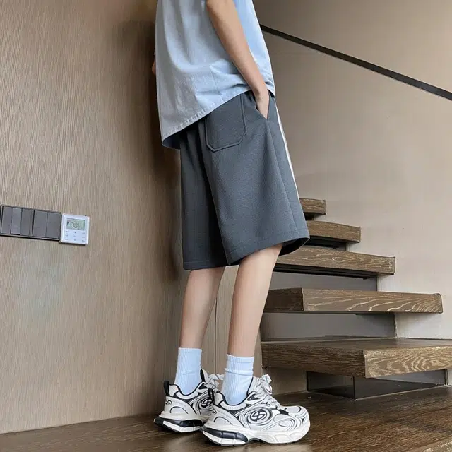 X1617