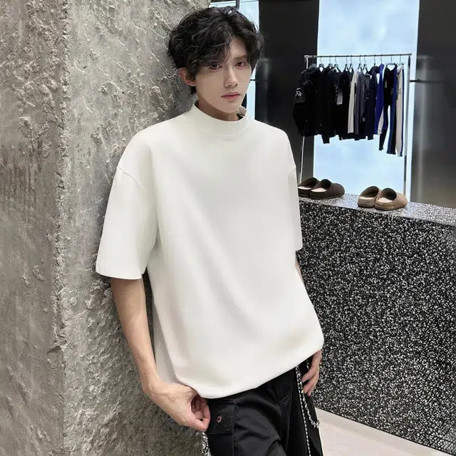 URBAN AUTHENTIC cleanfitT