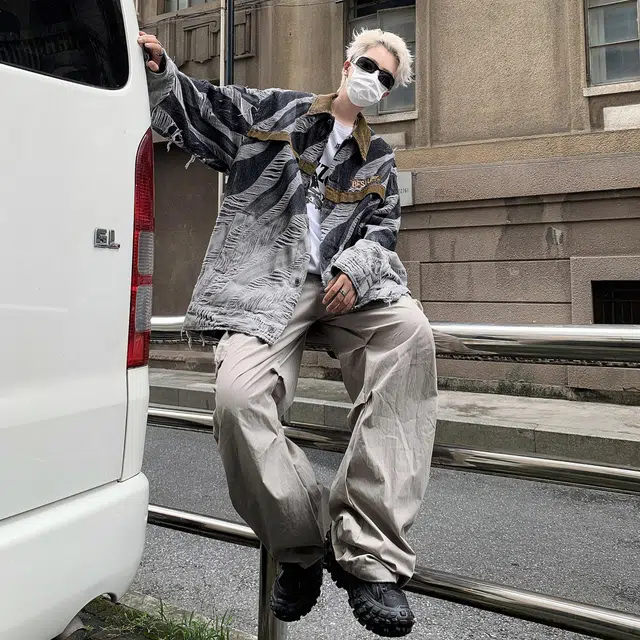 ZONEiD