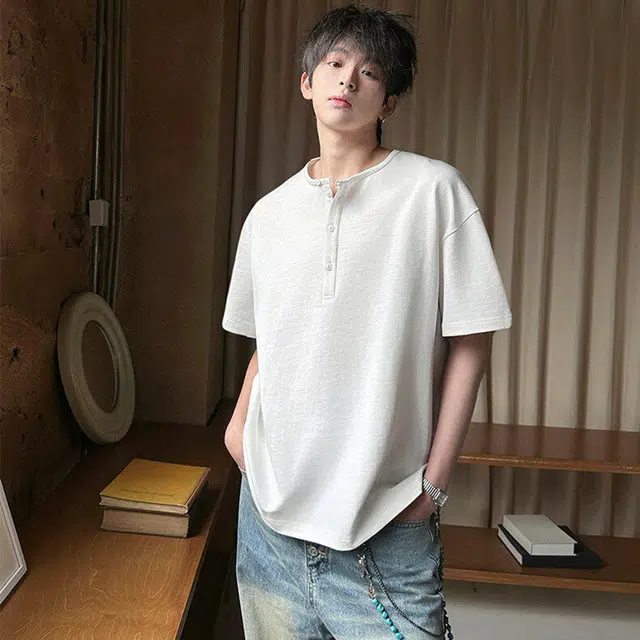 Hypeyourself T